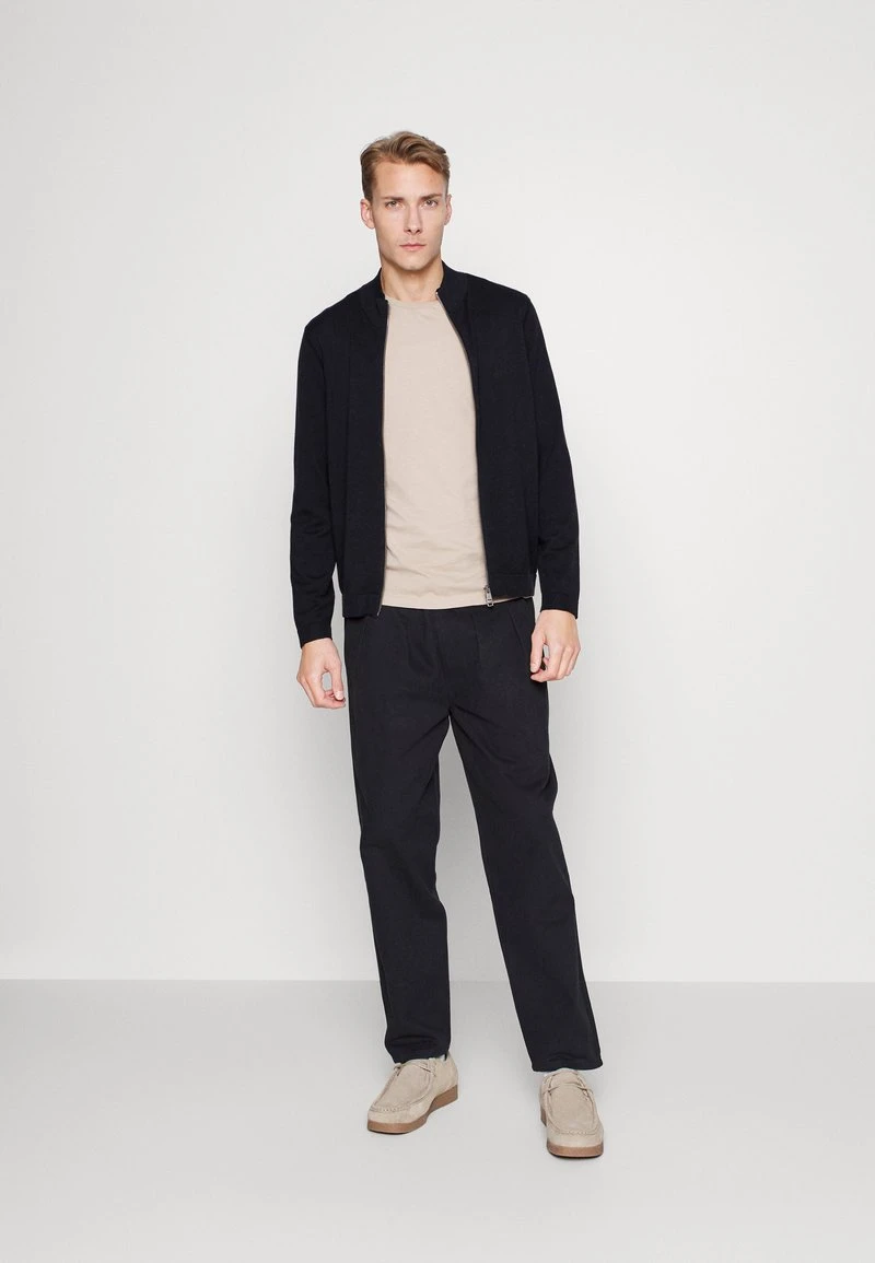 Marc O'Polo Herren TRAINER WITH ZIP - Strickjacke - Black 2 Marc O'Polo Herren TRAINER WITH ZIP - Strickjacke - Black – Bild 2