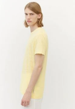 Marc O'Polo SHORT SLEEVE - T-Shirt Basic - Misted Yellow | Herren -Marc O'Polo Verkäufe e57f1c1d04ea4704b34d97f68b434fae