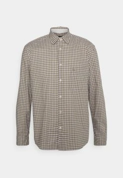 Marc O'Polo KENT COLLAR LONG SLEEVE ONE BIGGER CHEST POCKET - Hemd - Petridied Oak | Herren -Marc O'Polo Verkäufe eb21b9779379446594e09b3ea91a5597