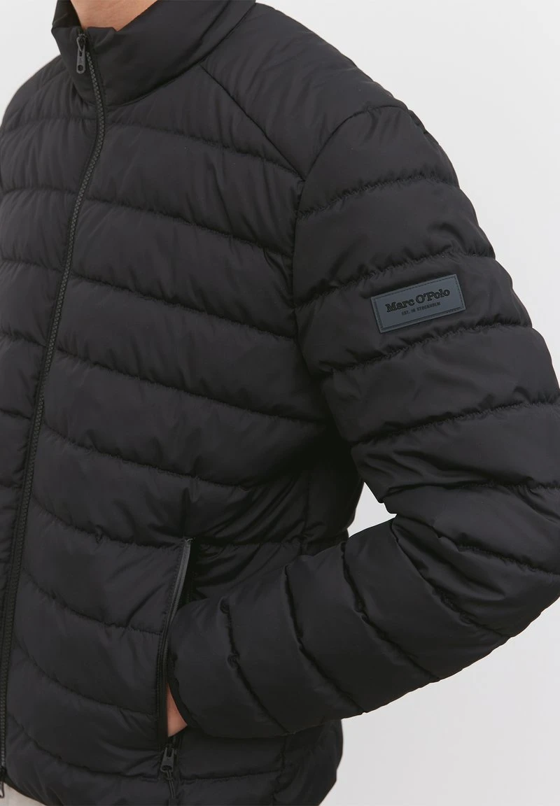 Marc O'Polo Herren REGULAR FIT STAND UP COLLAR - Winterjacke - Black 5 Marc O'Polo Herren REGULAR FIT STAND UP COLLAR - Winterjacke - Black – Bild 5