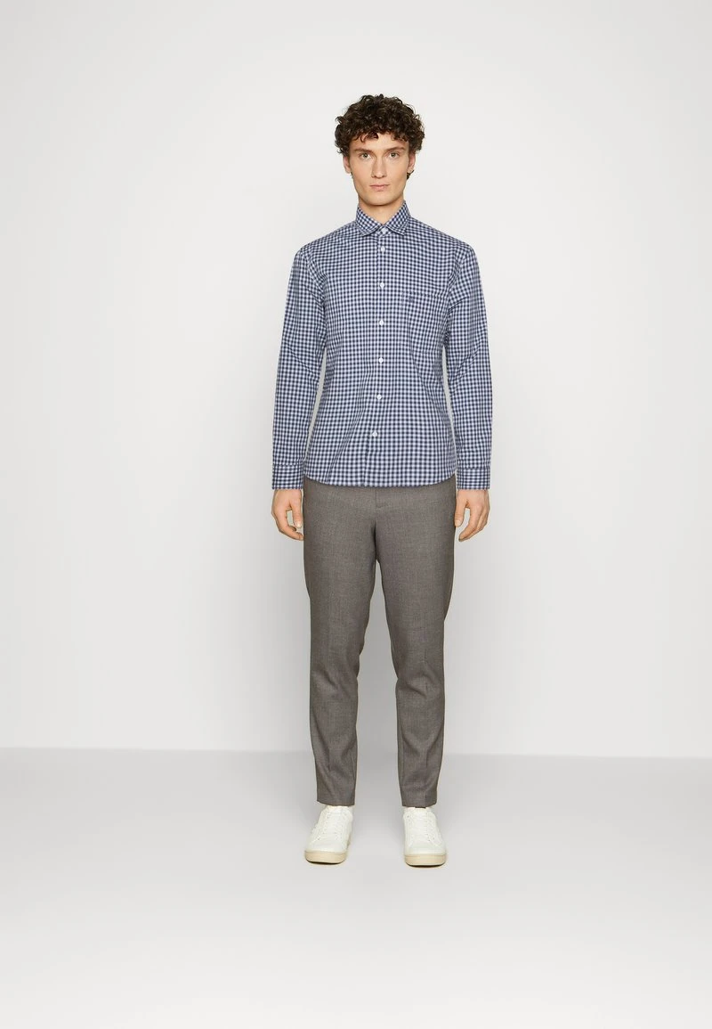 Marc O'Polo KENT COLLAR LONG SLEEVE ONE BIGGER CHEST POCKET - Hemd - Moon Stone | Herren 2 Marc O'Polo KENT COLLAR LONG SLEEVE ONE BIGGER CHEST POCKET - Hemd - Moon Stone | Herren – Bild 2