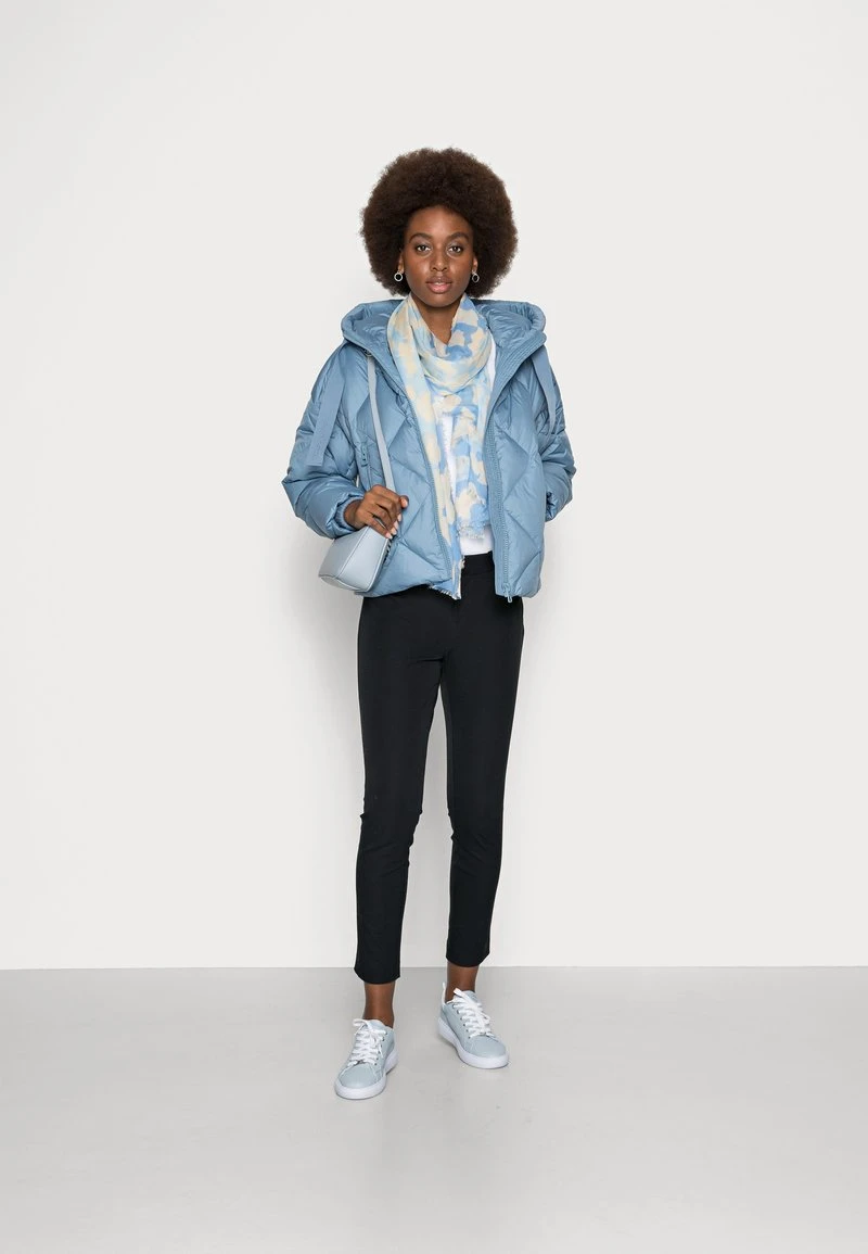 Marc O'Polo PUFFER JACKET DIAMOND QUILTING BIG FIX HOOD - Daunenjacke - Fall Sky | Damen 2 Marc O'Polo PUFFER JACKET DIAMOND QUILTING BIG FIX HOOD - Daunenjacke - Fall Sky | Damen – Bild 2