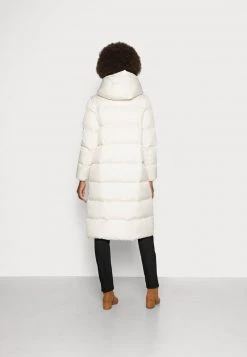 Marc O'Polo PUFFER COAT FIX HOOD WELT POCKETS BACKPACK STRAPS - Daunenmantel - Chalky Sand | Damen -Marc O'Polo Verkäufe fd9d1a0bf6494429aa49dbf9da74a37d